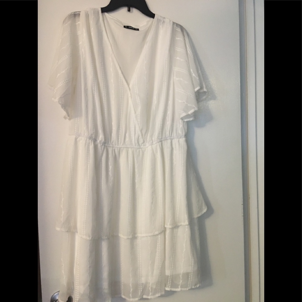 Women’s white dress